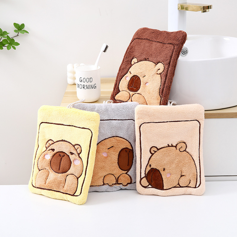 منشفة يد معلقة بتصميم كابيبارا - مراجعة Home Bathroom Towels وسعره